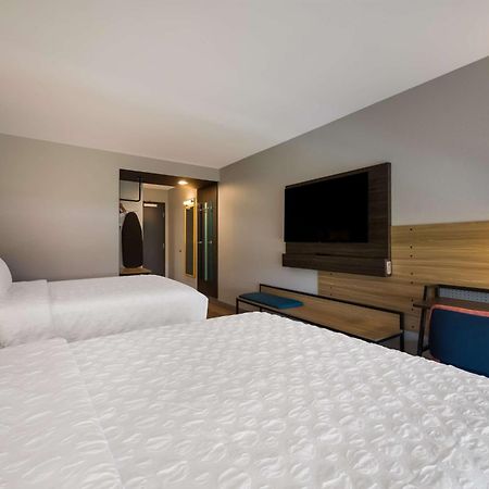 Tru By Hilton Novi Detroit Hotel Eksteriør billede
