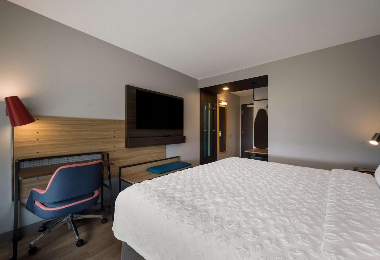 Tru By Hilton Novi Detroit Hotel Eksteriør billede