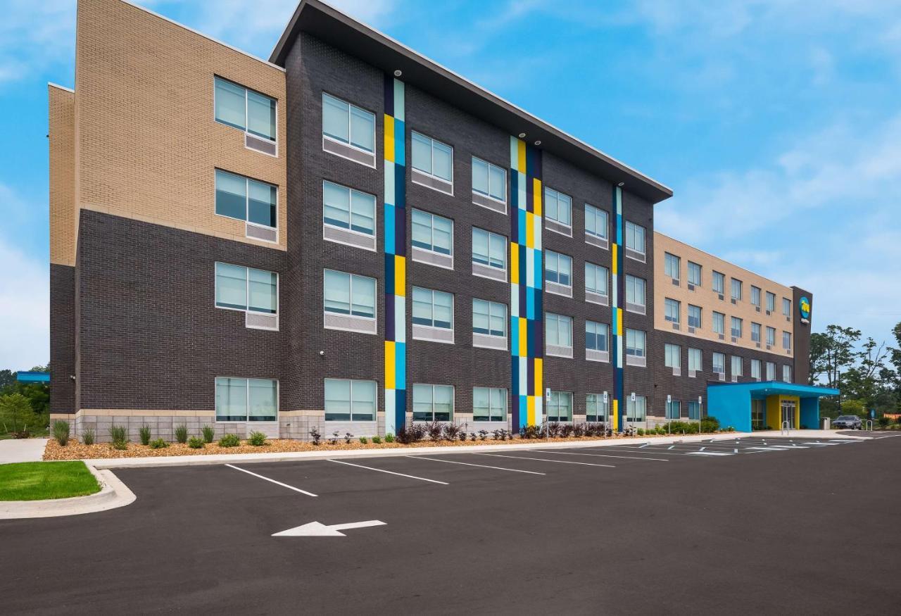 Tru By Hilton Novi Detroit Hotel Eksteriør billede