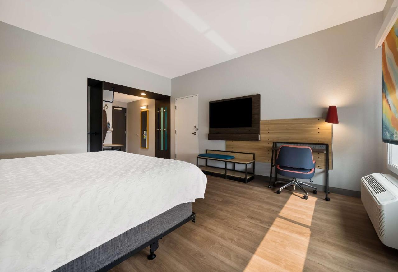 Tru By Hilton Novi Detroit Hotel Eksteriør billede
